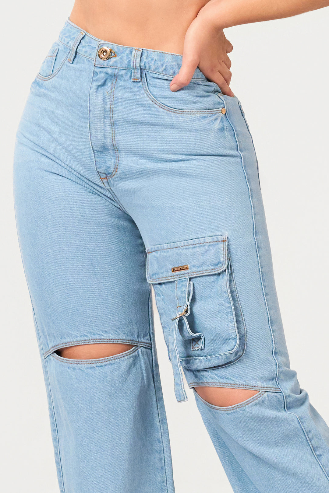 LIGHT BLUE WIDE LEG JEANS 7028
