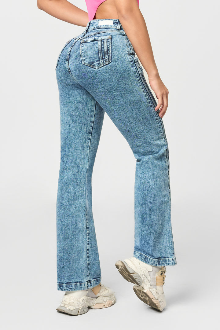 PANTALÓN BOTA RECTA 6869