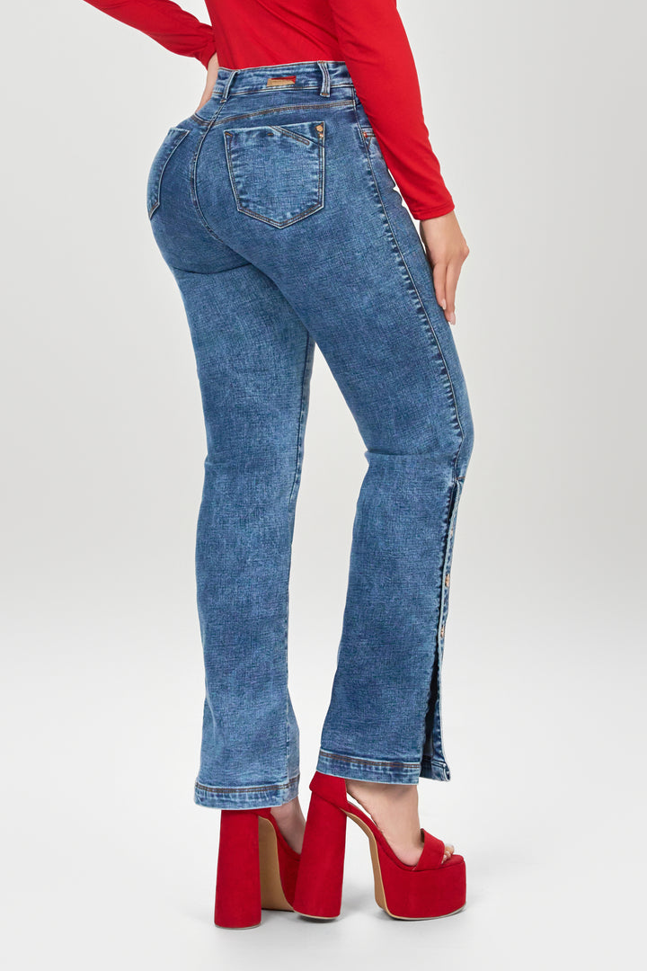 HIGH-RISE STRAIGHT JEAN 6889