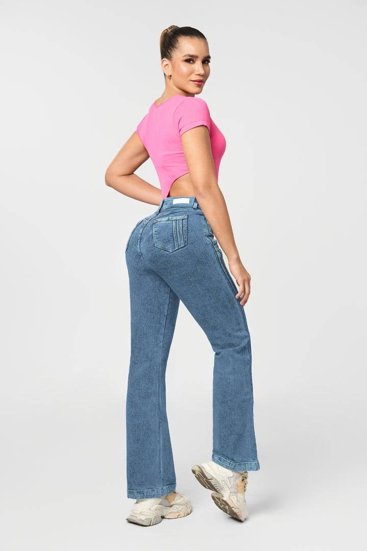 HIGH - RISE STRAIGHT JEAN 6869