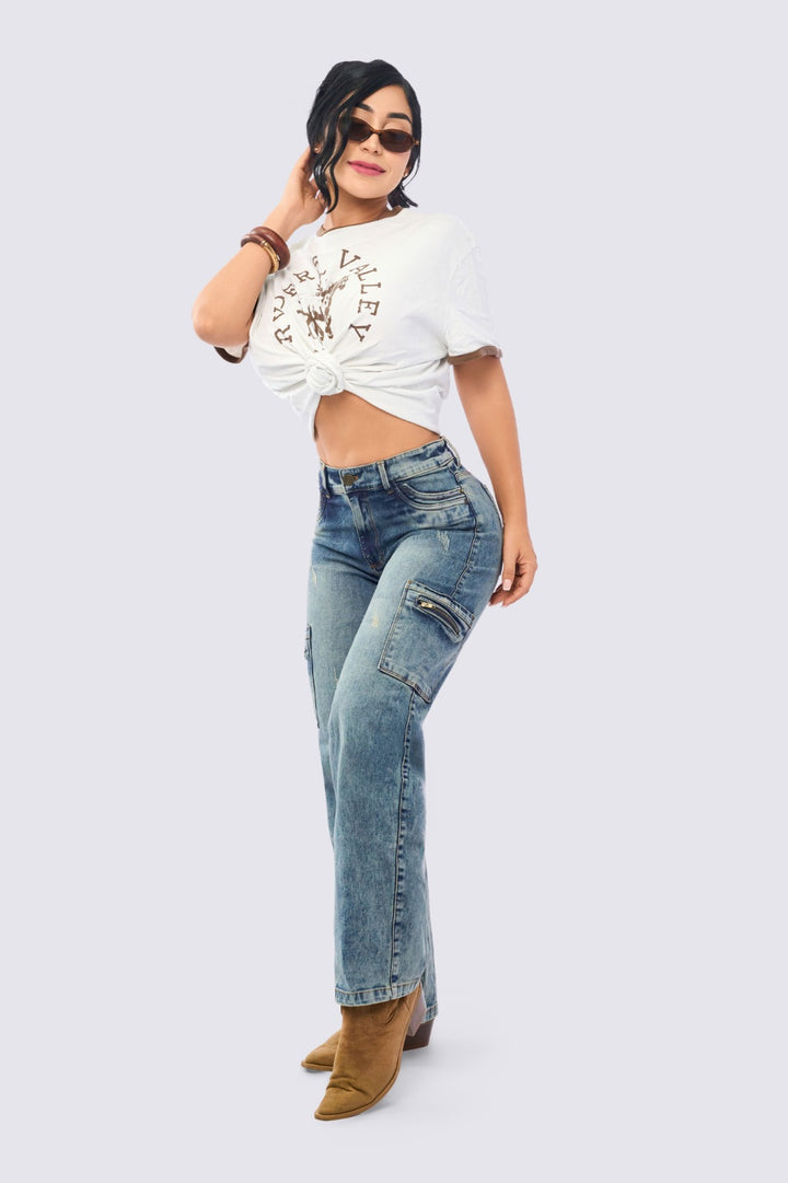 STRAIGHT-LEG CARGO JEANS 7107