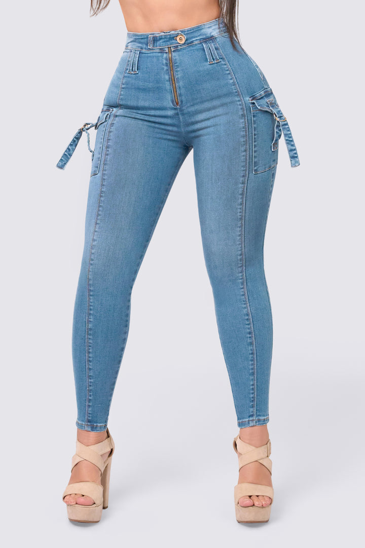 LIGHT BLUE SKINNY JEANS 7034