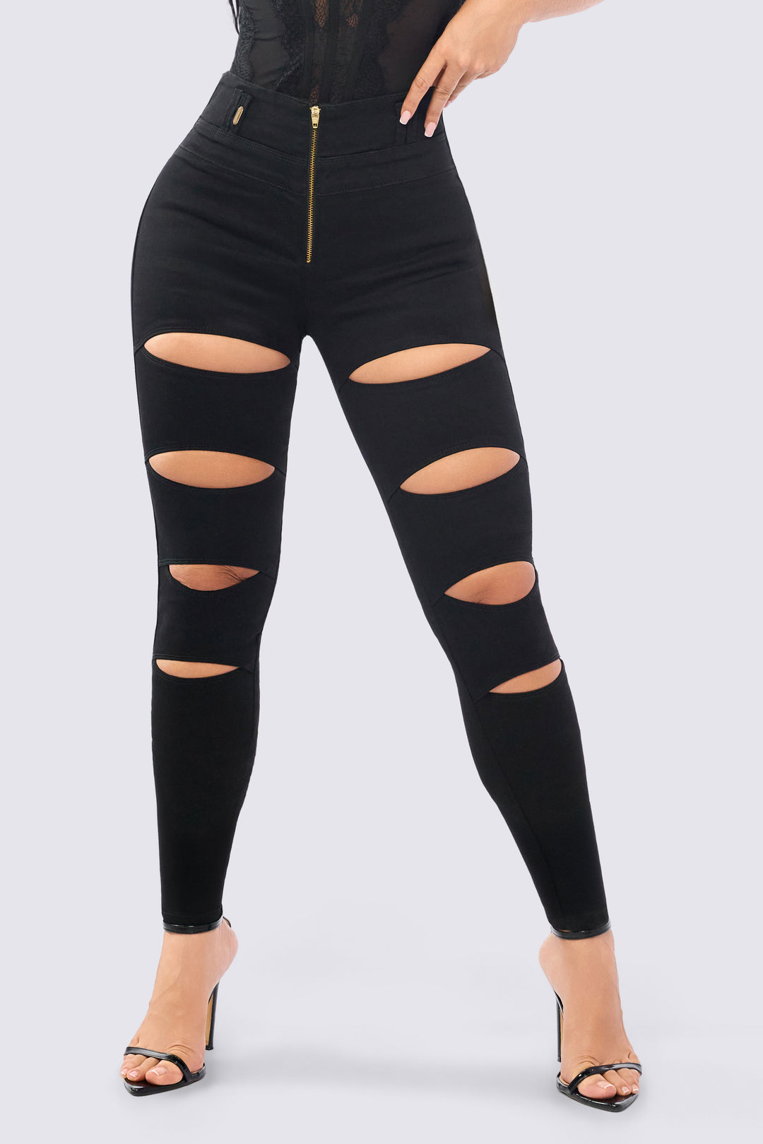 SKINNY JEANS WITH FRONT SLITS 7112