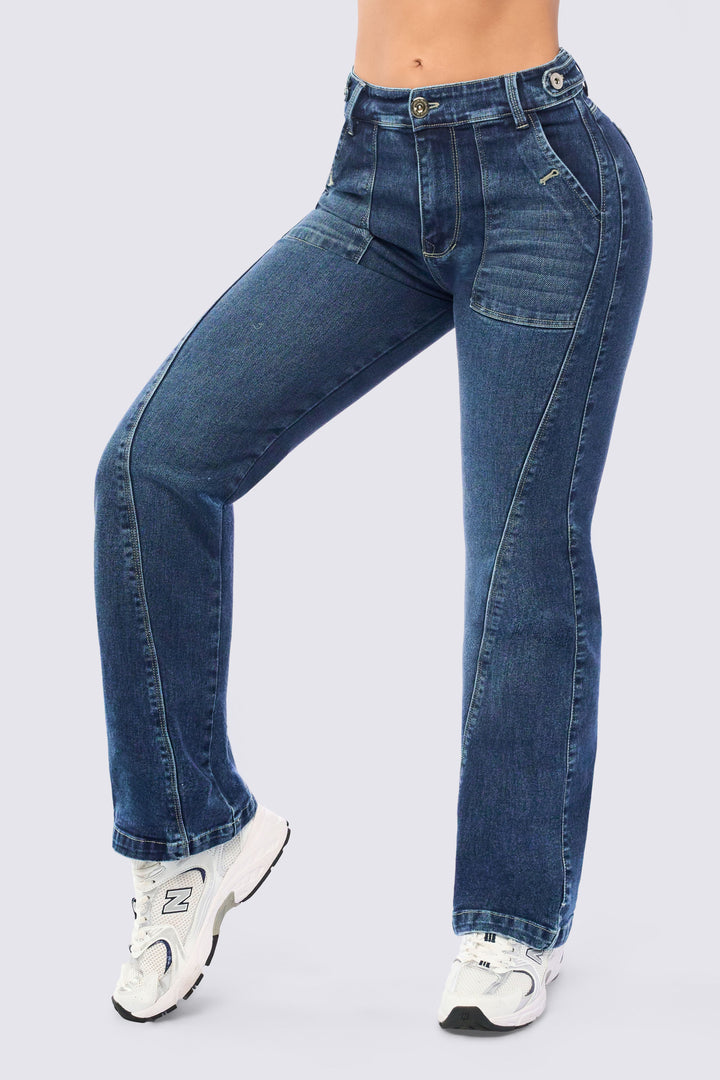STRAIGHT-LEG JEANS IN MEDIUM BLUE 7104
