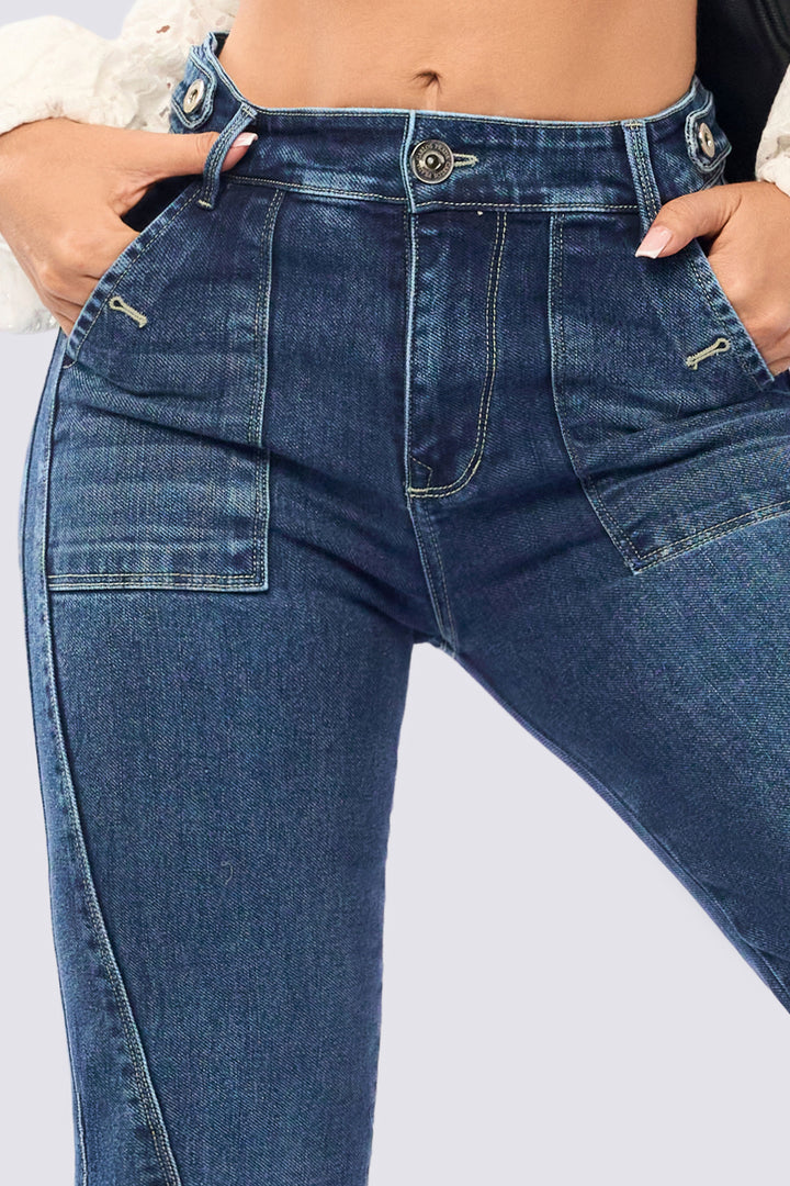 STRAIGHT-LEG JEANS IN MEDIUM BLUE 7104