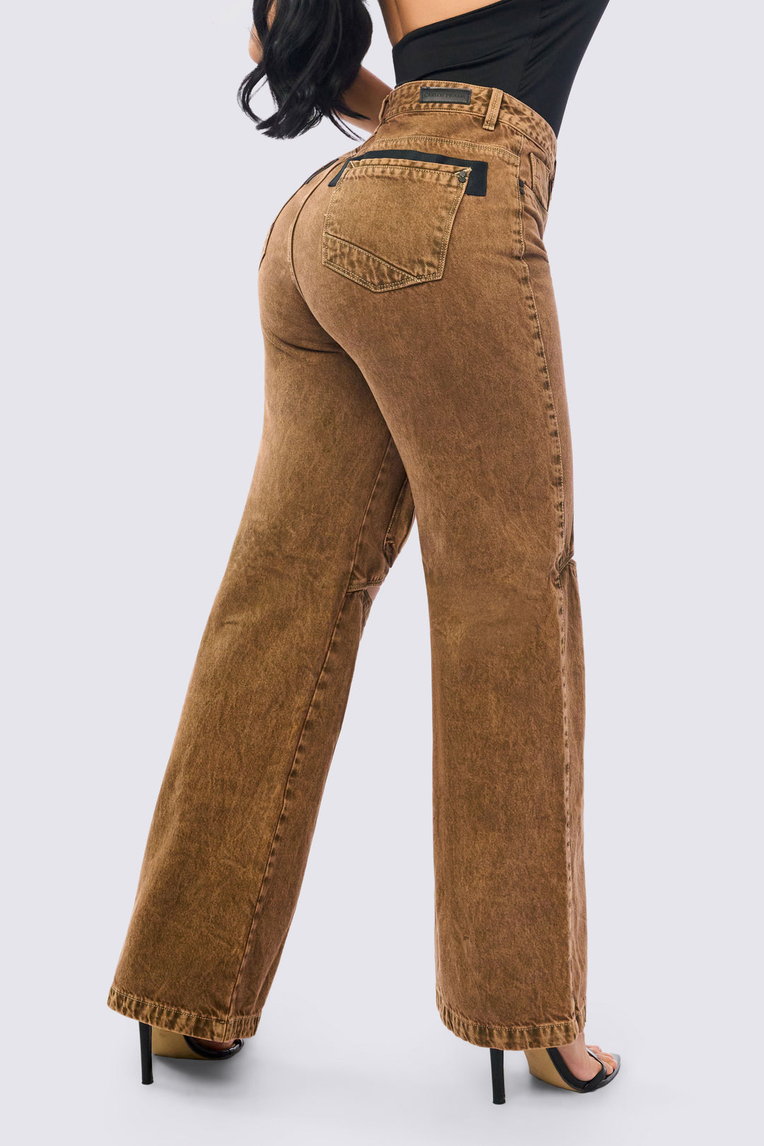 HIGH-WAISTED WIDE LEG JEANS 7110
