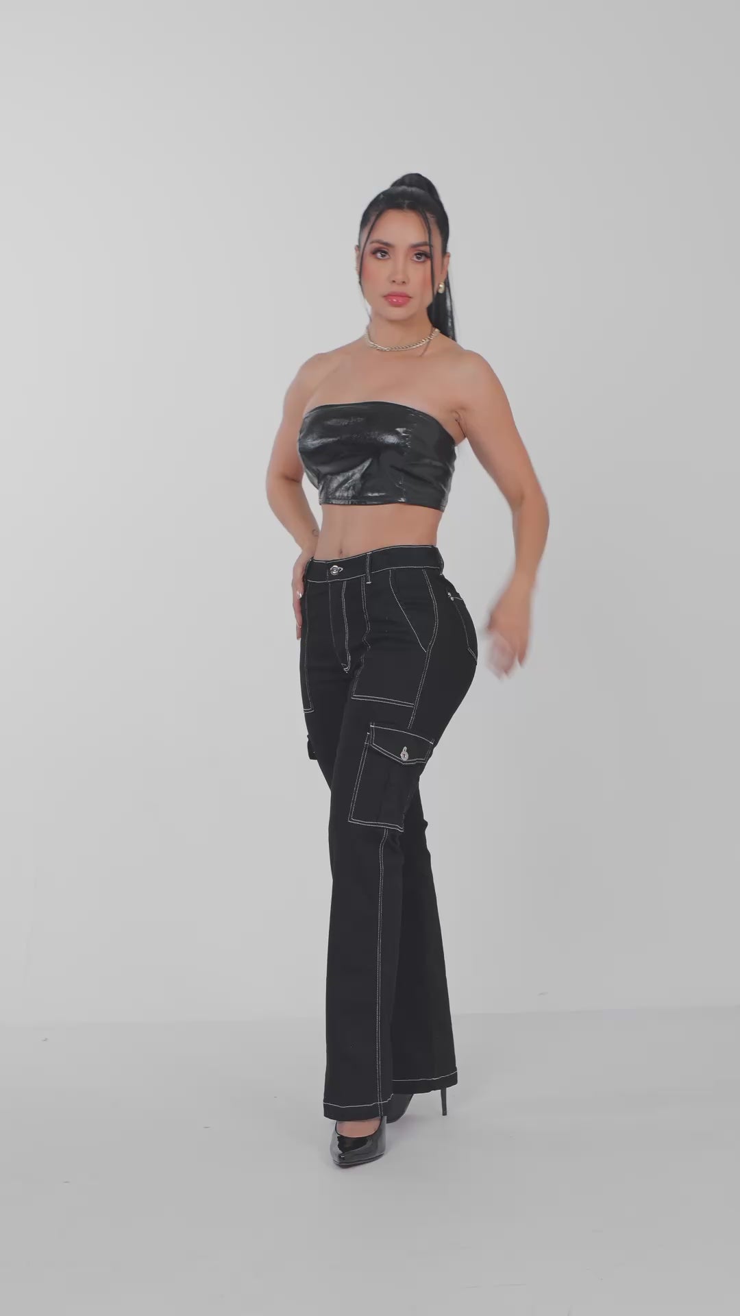 BLACK CARGO JEANS 6892